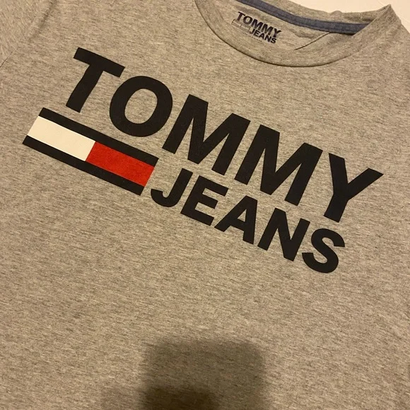 👕BUNDLE OF 3 TOMMY HILFIGER SHIRTS👕 - Picture 6 of 11